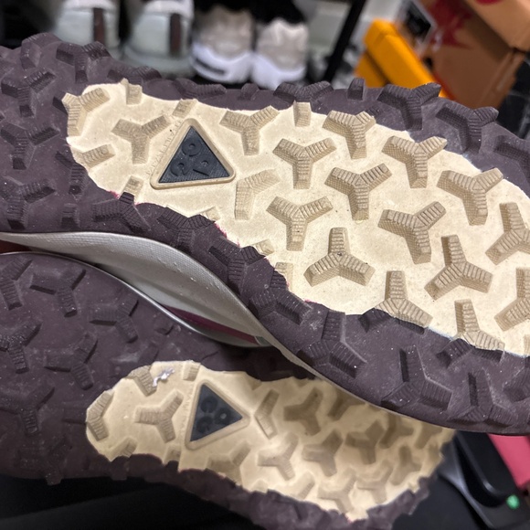 ACG lowgate - Picture 3 of 3